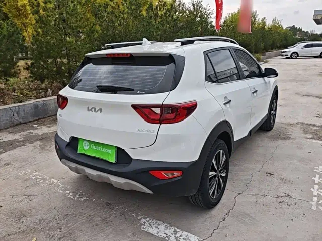 Kia KX1 — Фото автомобиля 6