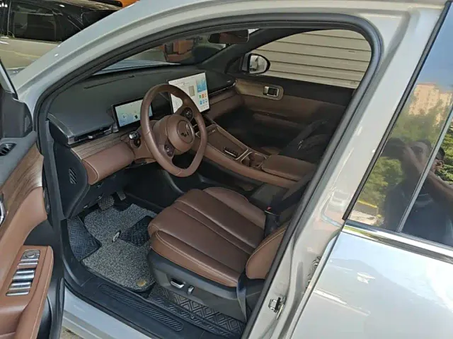 Wuling Starlight S — Фото автомобиля 14