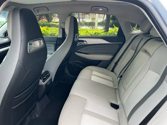 GAC Aion S Plus — Фото автомобиля 9
