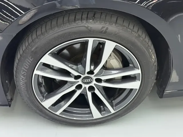 Audi Audi A6L 2022 40 TFSI Luxury Dynamic — Фото автомобиля 29