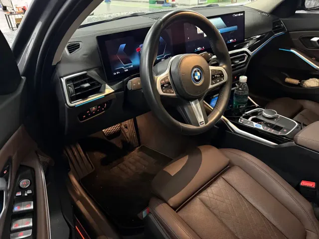 BMW BMW i3 2022 eDrive 35 L — Фото автомобиля 9