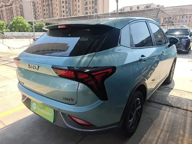 Hozon Neta V — Фото автомобиля 6