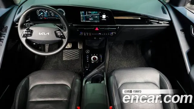 Kia Niro — Фото автомобиля 7