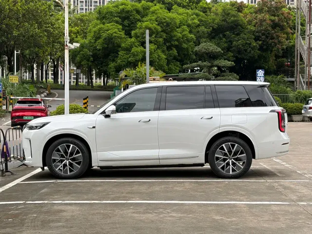 GAC Trumpchi Xiangwang S9 — Фото автомобиля 7