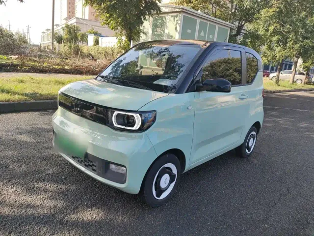 Фотография автомобиля — Wuling Hongguang Mini EV