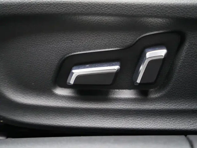 Bestune B70 — Фото автомобиля 7