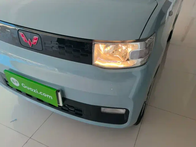 Wuling Hongguang Mini EV — Фото автомобиля 23