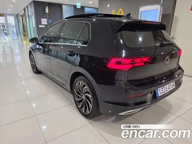Volkswagen Golf Golf 8 поколение 2.0 TDI Prestige — Фото автомобиля 2