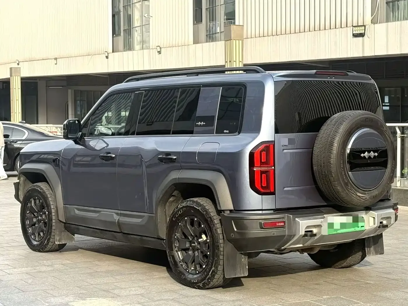 Fang Cheng Bao Leopard 5 2023 Yun Nian Flagship Edition — Фото автомобиля 10