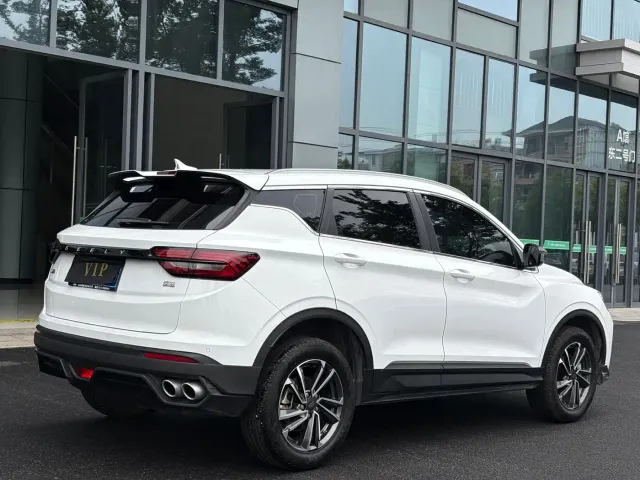 Geely Binyue — Фото автомобиля 14