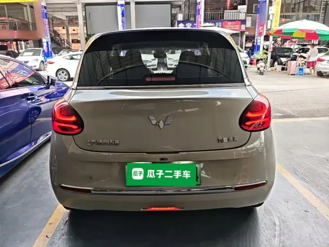 Wuling Bingo — Фото автомобиля 5