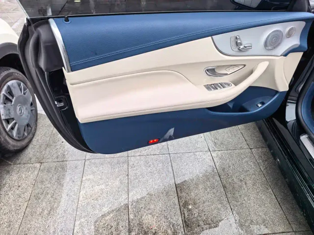 Mercedes-Benz E-Class — Фото автомобиля 6