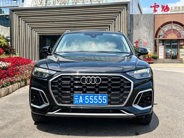 Audi Audi Q5L 2022 45T Luxury Dynamic — Фото автомобиля 2