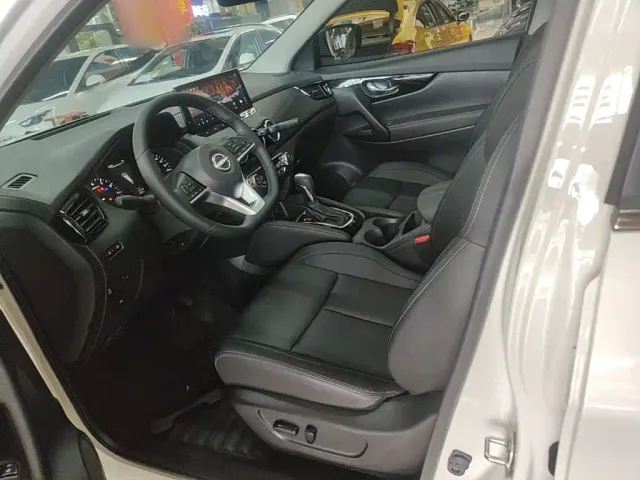 Nissan Qashqai — Фото автомобиля 14