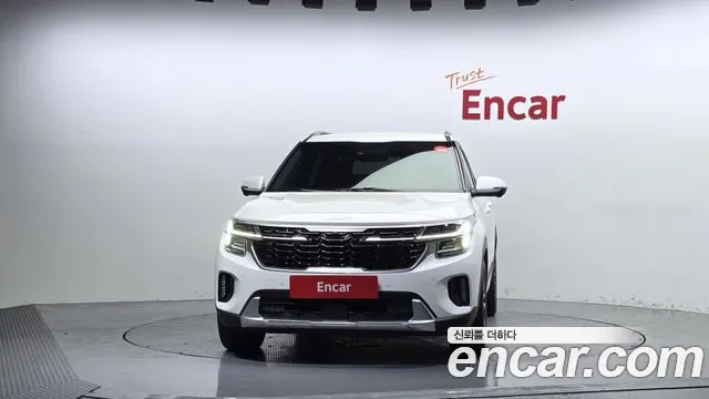 Kia Seltos Бензин 1.6 турбо 2WD — Фото автомобиля 3