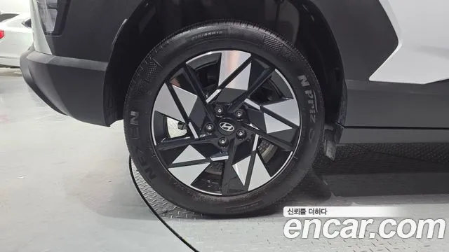 Hyundai Kona SX2 — Фото автомобиля 5