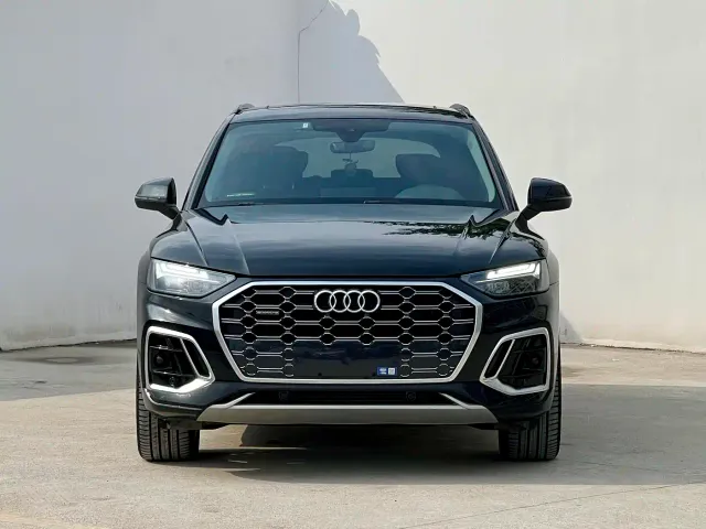 Audi Q5L — Фото автомобиля 7
