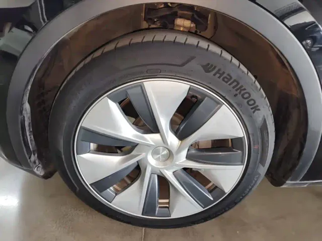 Tesla Model Y 2021 Facelift II Long Range AWD — Фото автомобиля 22