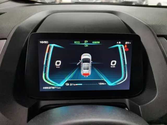 BYD Yuan Pro — Фото автомобиля 14