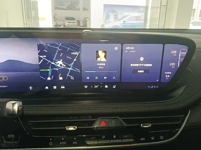 Buick LaCrosse — Фото автомобиля 12