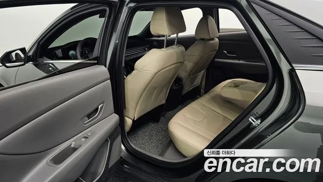 Hyundai Avante — Фото автомобиля 16