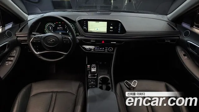 Hyundai Sonata — Фото автомобиля 10