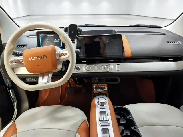 Changan Lumin — Фото автомобиля 5