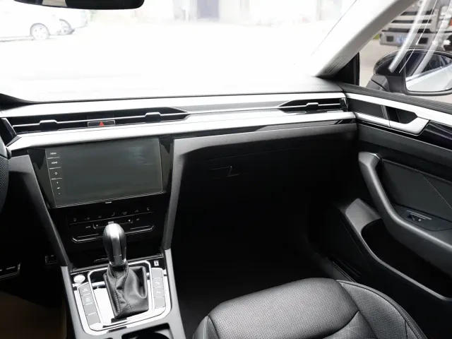 Volkswagen CC — Фото автомобиля 15