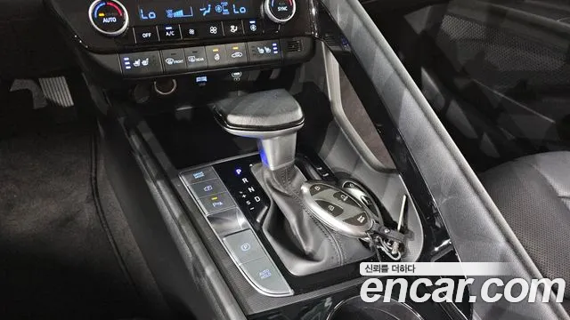 Hyundai Avante CN7 — Фото автомобиля 9