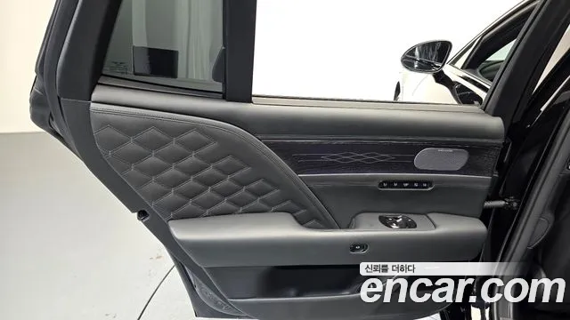 Genesis G90 — Фото автомобиля 19