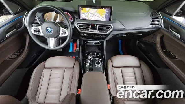 BMW iX3 G08 (2020–2024) — Фото автомобиля 10