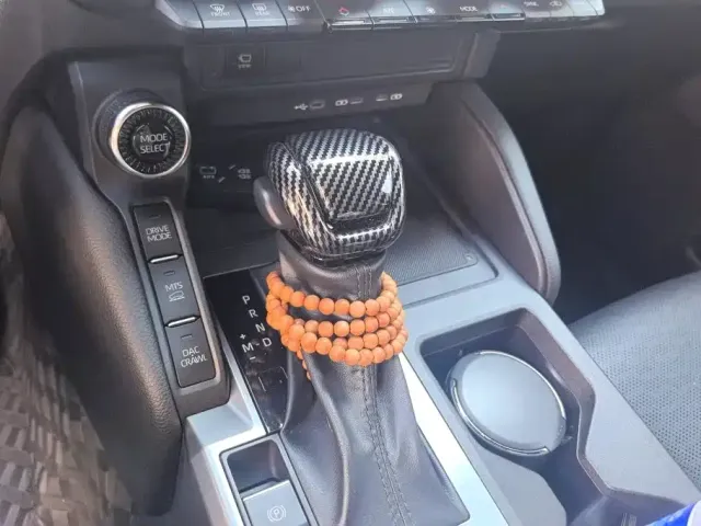 Toyota Prado — Фото автомобиля 16