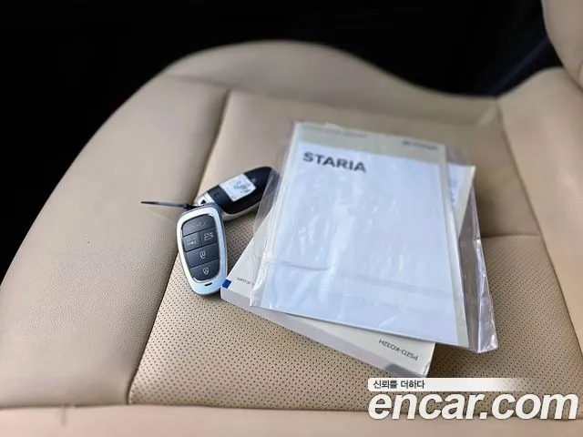 Hyundai Staria Staria 4WD Tourer 11 мест — Фото автомобиля 17