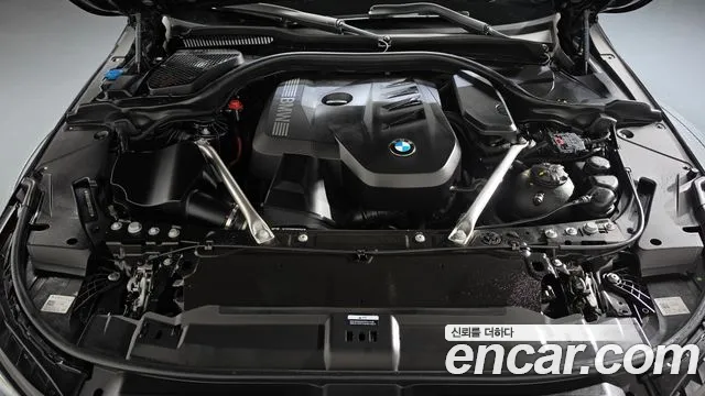 BMW 5 Series G60 — Фото автомобиля 9