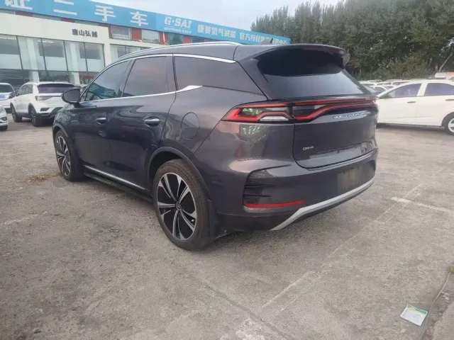 BYD Tang — Фото автомобиля 7