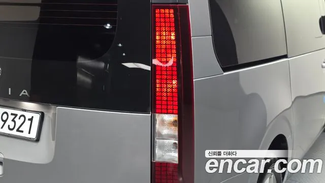 Hyundai Staria — Фото автомобиля 8