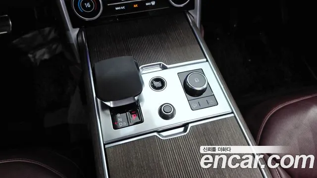 Land Rover Range Rover — Фото автомобиля 9
