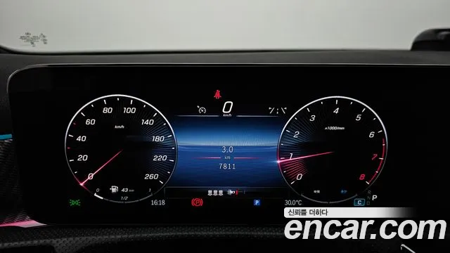 Mercedes-Benz A-Class — Фото автомобиля 8