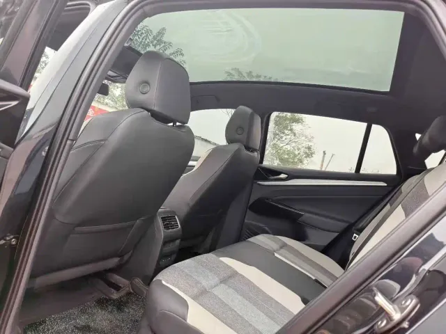 Volkswagen ID.4 Crozz — Фото автомобиля 6