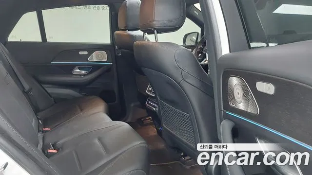 Mercedes-Benz GLE-Class — Фото автомобиля 10
