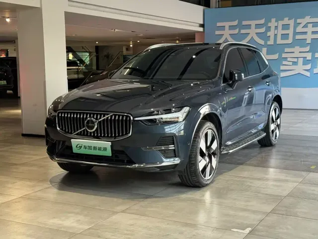 Фотография автомобиля — Volvo XC60
