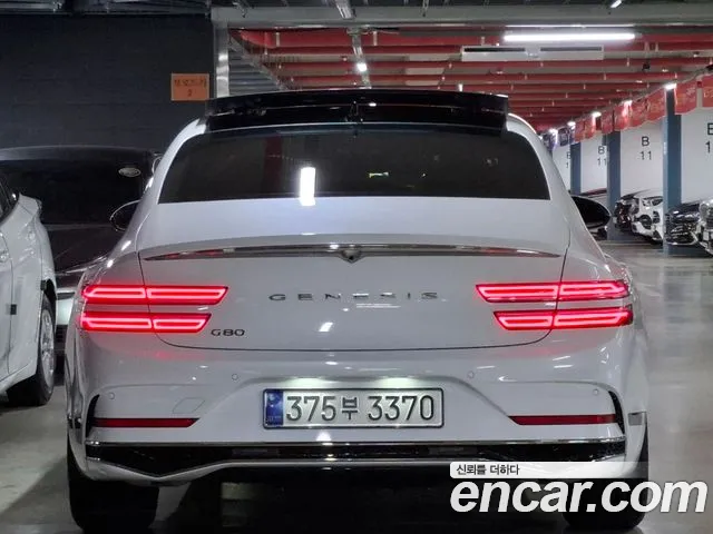Genesis G80 RG3 — Фото автомобиля 4