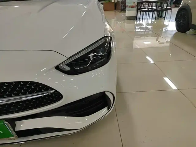 Mercedes-Benz C-Class — Фото автомобиля 23