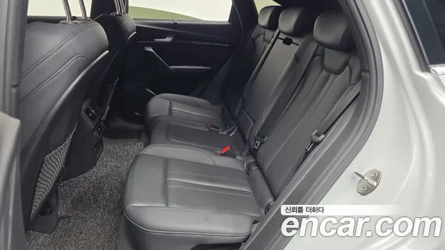 Audi Q5 FY — Фото автомобиля 16