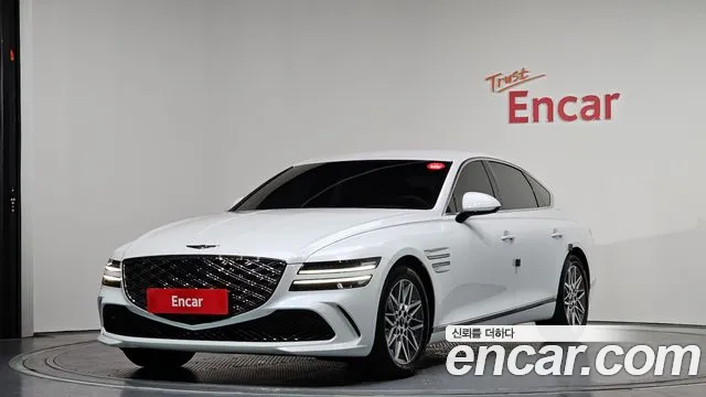 Фотография автомобиля — Genesis G80 RG3