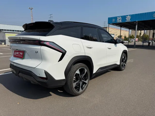 Geely Galaxy L7 — Фото автомобиля 5
