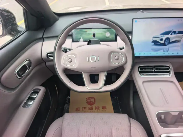Changan Qiyuan Q05 — Фото автомобиля 15