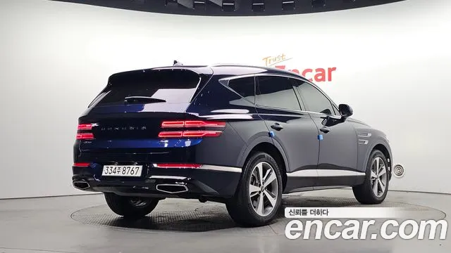 Genesis GV80 — Фото автомобиля 2