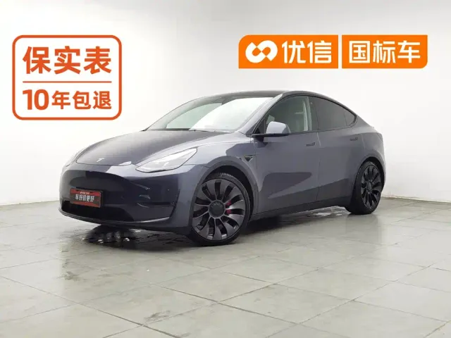 Фотография автомобиля — Tesla Model Y
