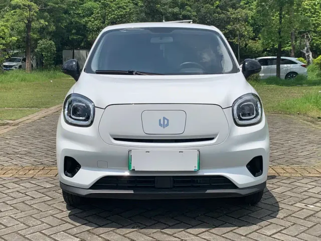 Leapmotor T03 — Фото автомобиля 2